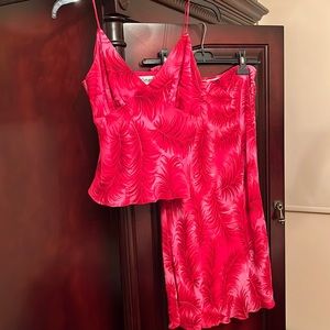 Cami/skirt Hot combo!